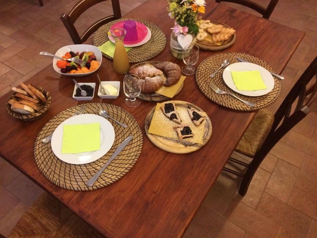 מלון Guasticce Agriturismo Ca Lo Spelli מראה חיצוני תמונה